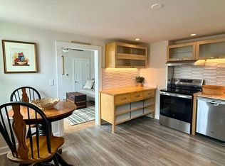 6 Charles St #300-242, Newburyport, MA 01950