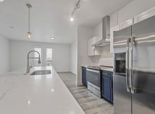 929 Norwood St #418E, Fort Worth, TX 76107