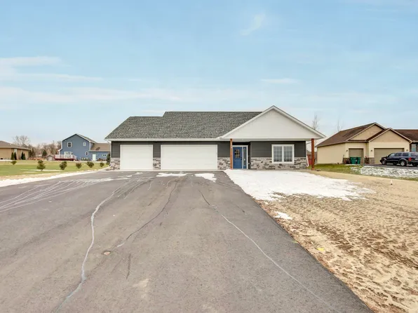 260 Alaina Pl NE, Sauk Rapids, MN 56379