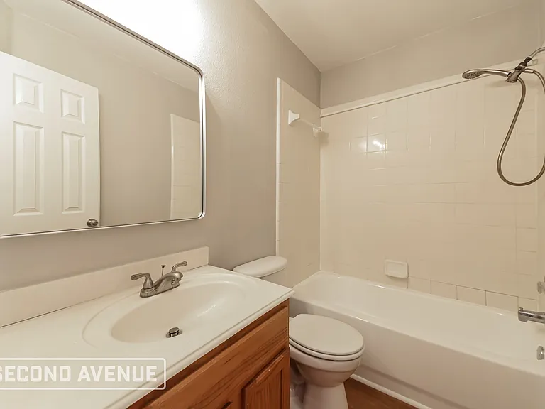 320 Creekside Dr — Photo 18