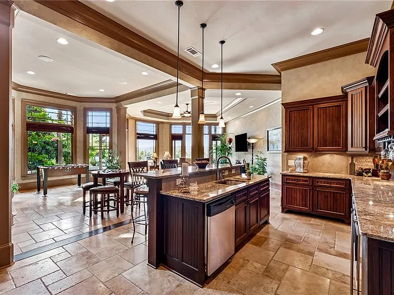 6407 Grand Marina Cir — Photo 103