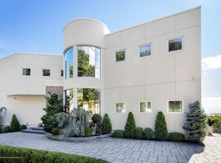 186 Flagg Pl, Staten Island, NY 10304