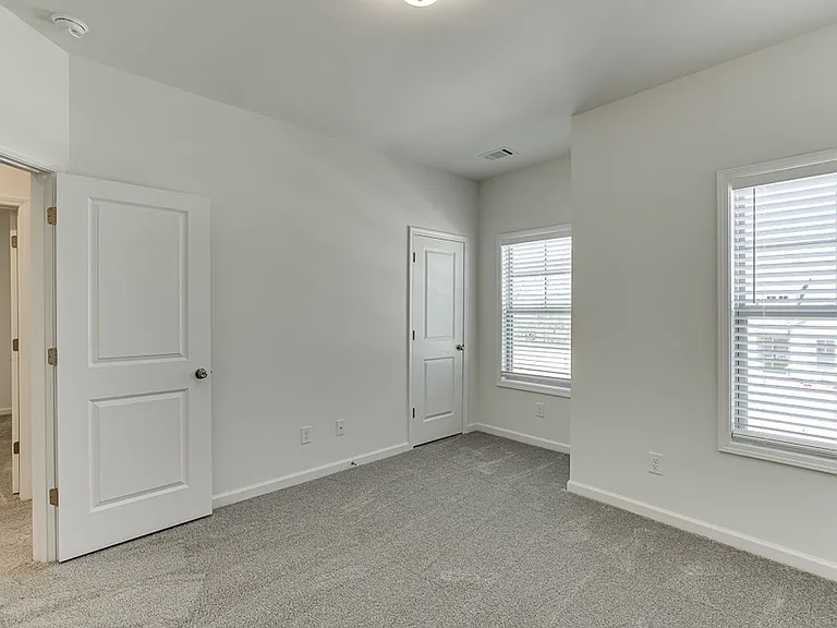 198 Blue Dragon Dr — Photo 23