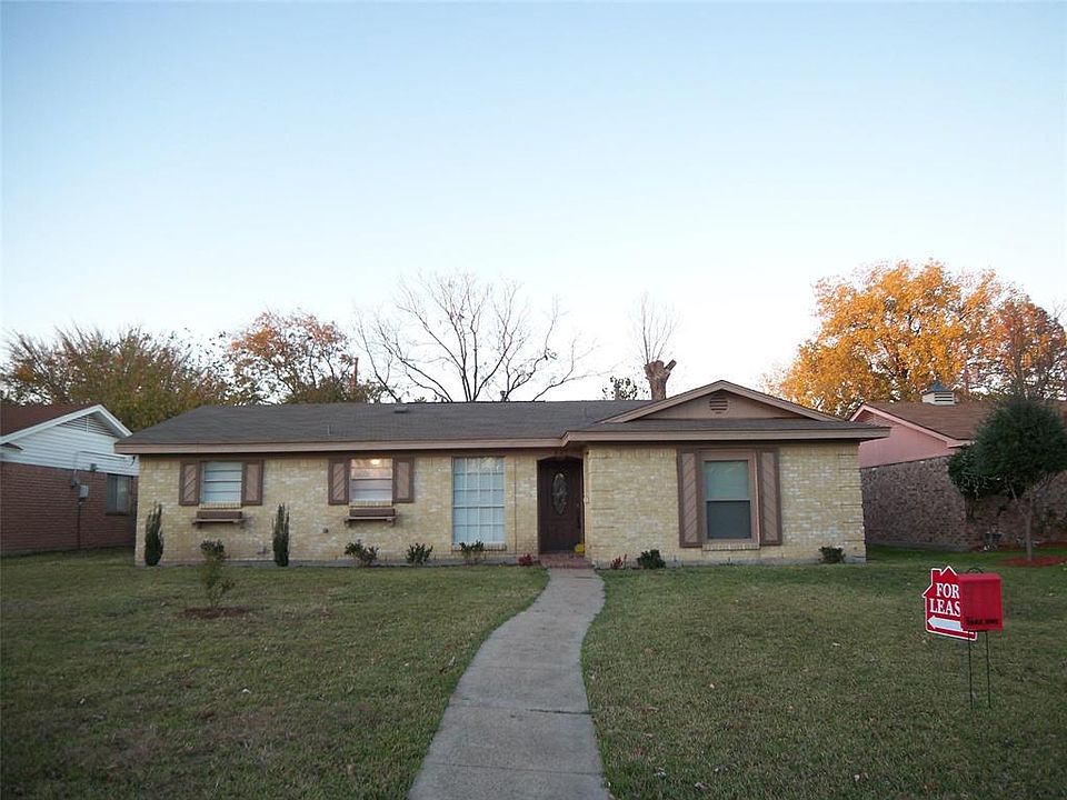 1st image of 821 Greencove Dr