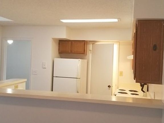 3rd image of 4621 Cason Cove Dr APT 1121