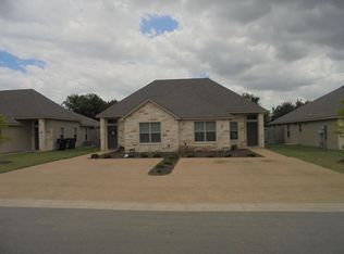 627 Ferrara Cir #B, Temple, TX 76502