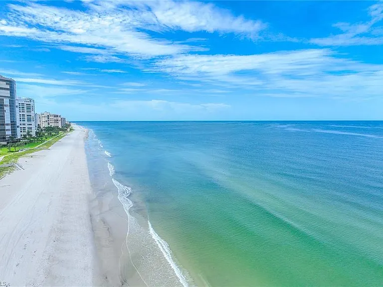 4651 Gulf Shore Blvd N #1106 — Photo 42