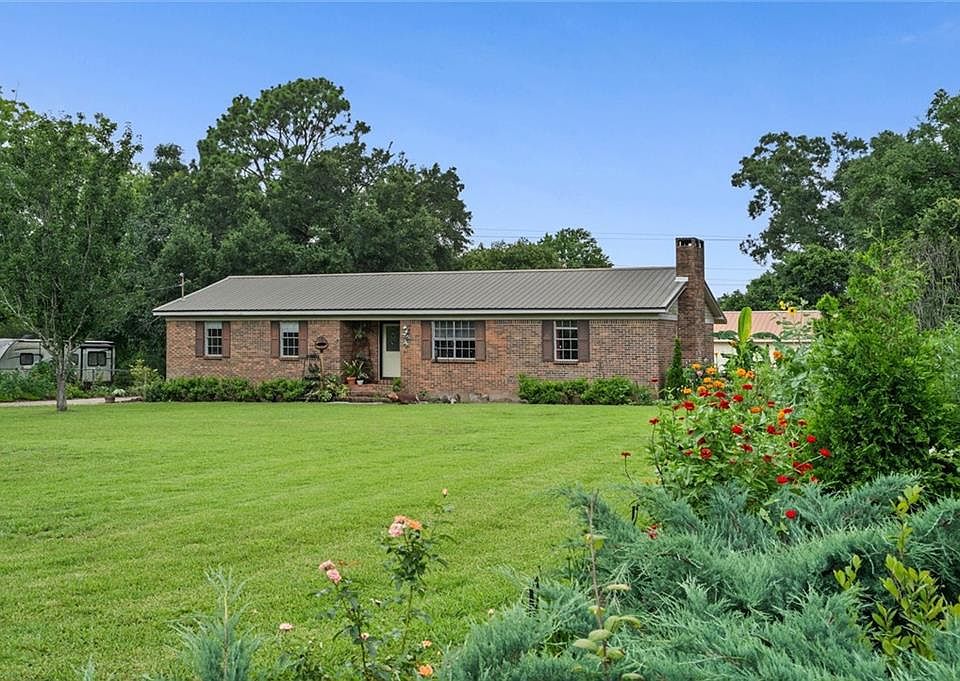 1st image of 5482 Leytham Rd