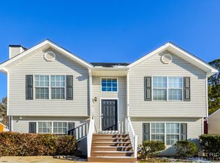 3303 Homeward Trl, Ellenwood, GA 30294