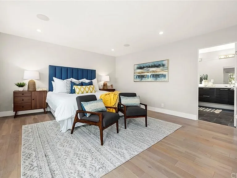 3651 Lowry Rd — Photo 19