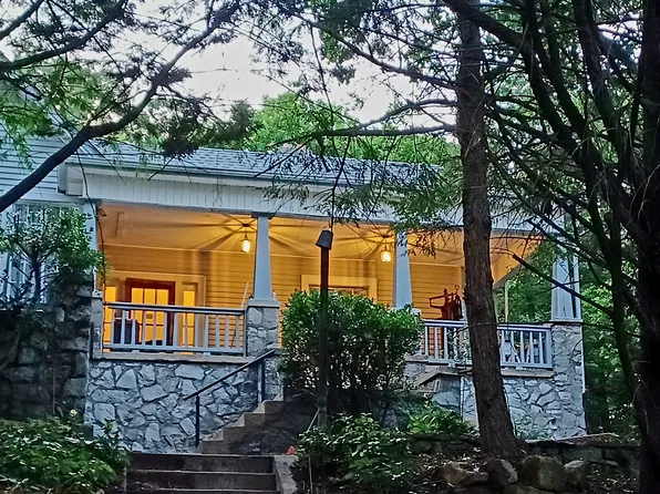 315 Old Mountain Rd, Chattanooga, TN 37409
