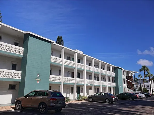 5924 Welcome Rd #H2, Bradenton, FL 34207