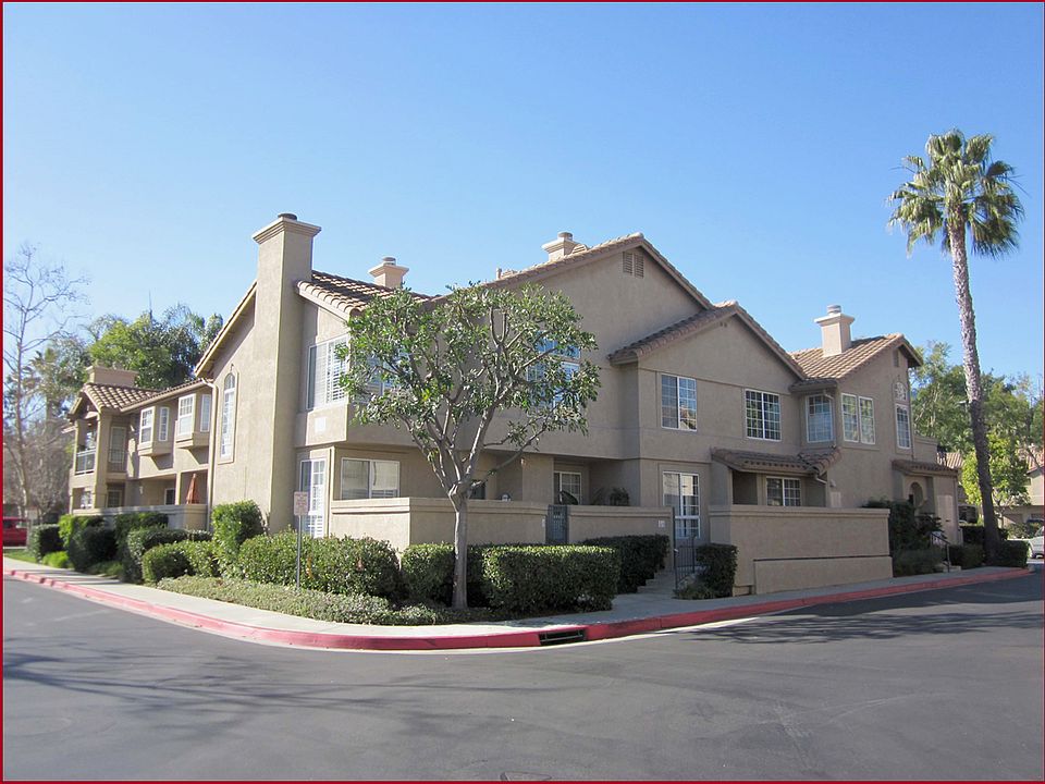 1st image of 48 Promontory Park