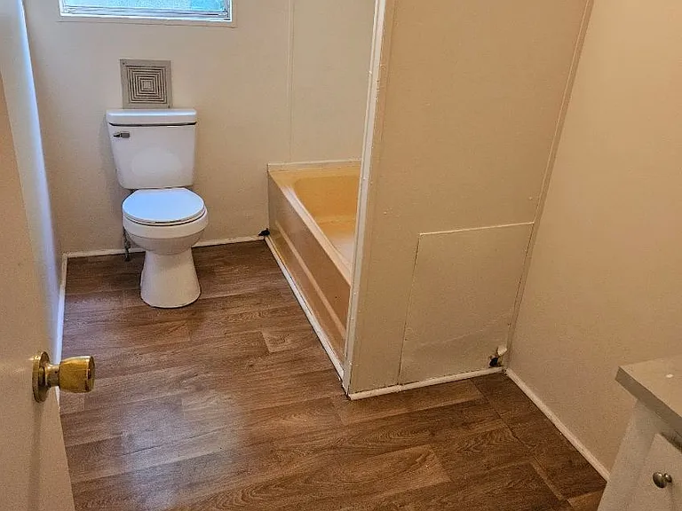 50 Daisy Ln #10 — Photo 9