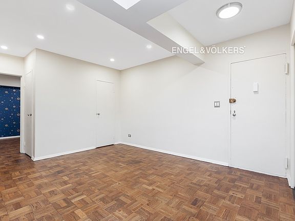 2nd image of 800 Grand Concourse #1N-N