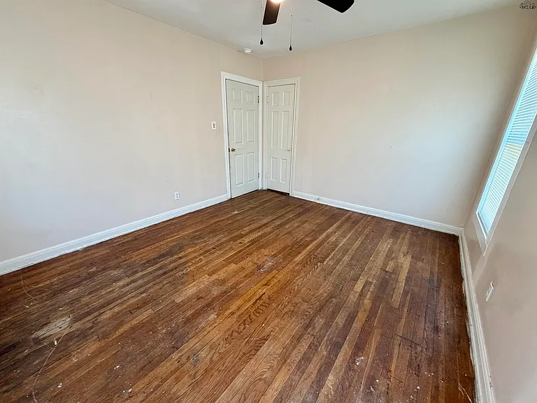 1314 Taylor St — Photo 8