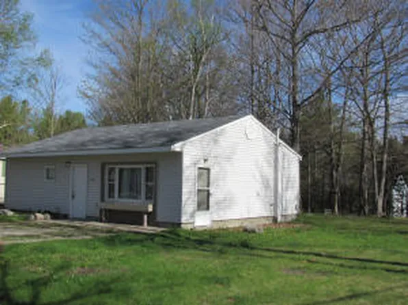 914 Cadillac St, Mackinaw City, MI 49701