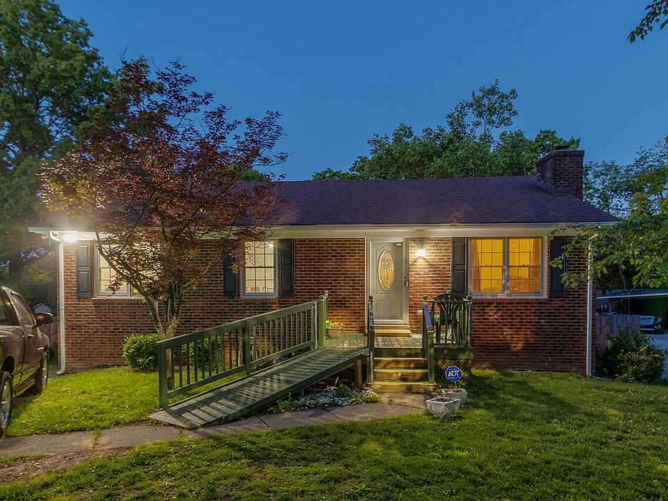 1st image of 1517 Kelly Cir