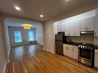 Rented by Salon Realty Corp