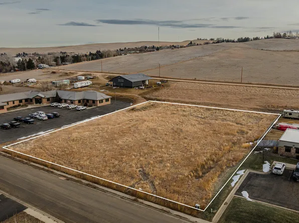 2635 Heartland Dr, Sheridan, WY 82801