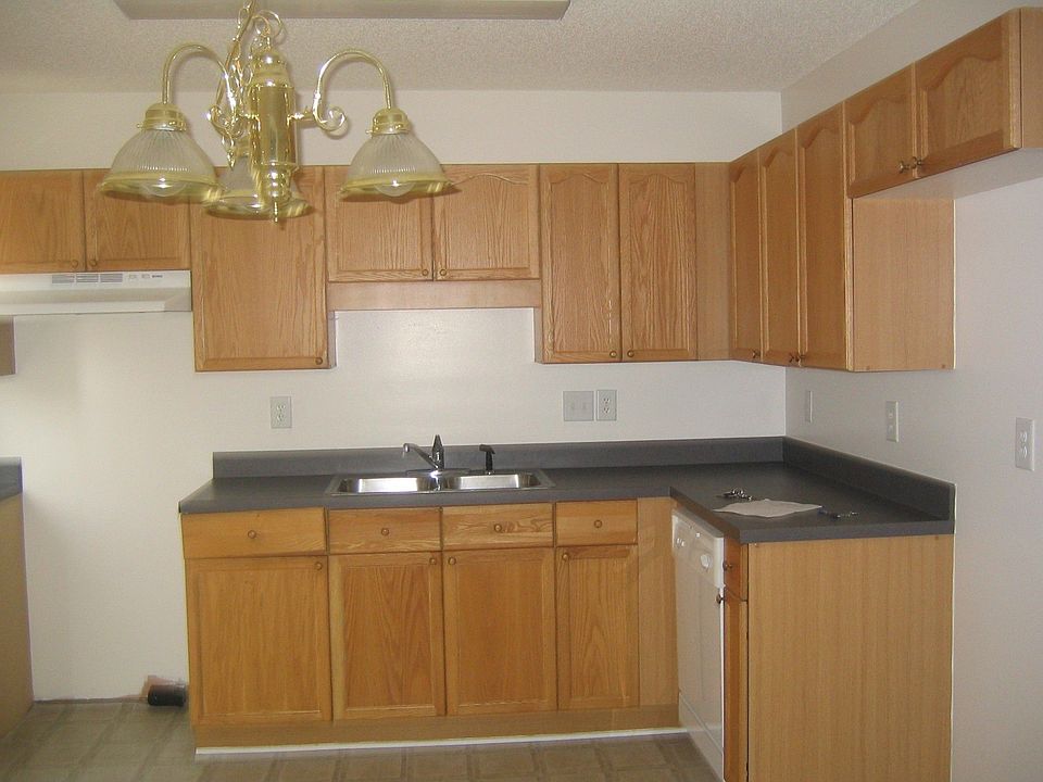 2nd image of 3039 Westwinds Ct