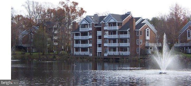 2nd image of 3150 Anchorway Ct APT E