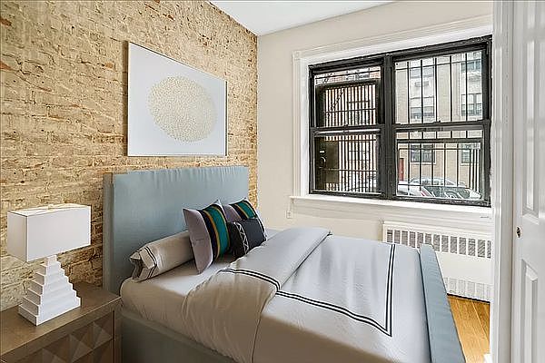 1st image of 419 E 82nd St #1H