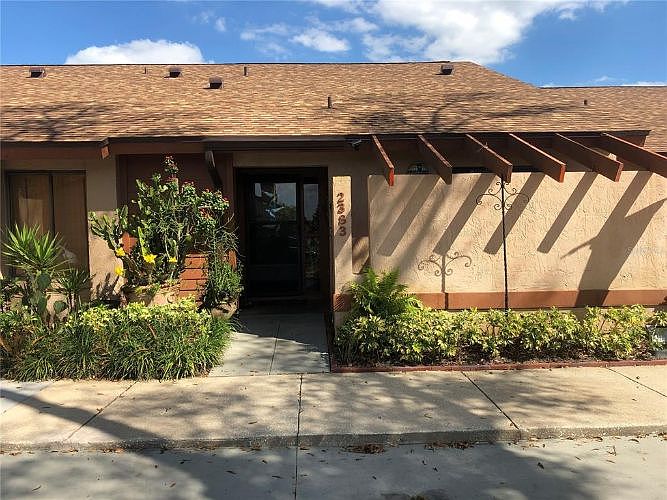 2nd image of 2383 W Sun Valley Cir