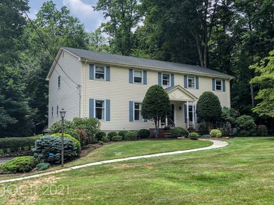 10 Sunrise Ln, Upper Saddle River, NJ, 07458