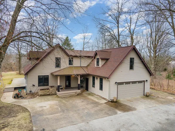 1799 N Dublin Ave, Midland, MI 48642