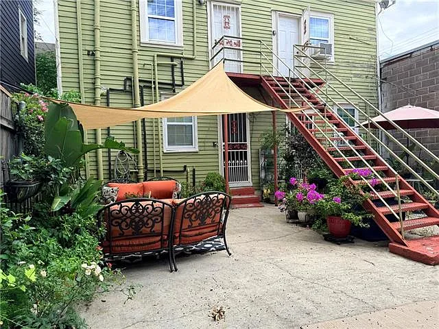 1 bed, 1.0 bath, 600 sqft, $1,050 — Photo 3