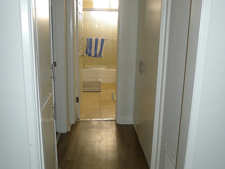 8740 Topanga Canyon Blvd #6 — Photo 28