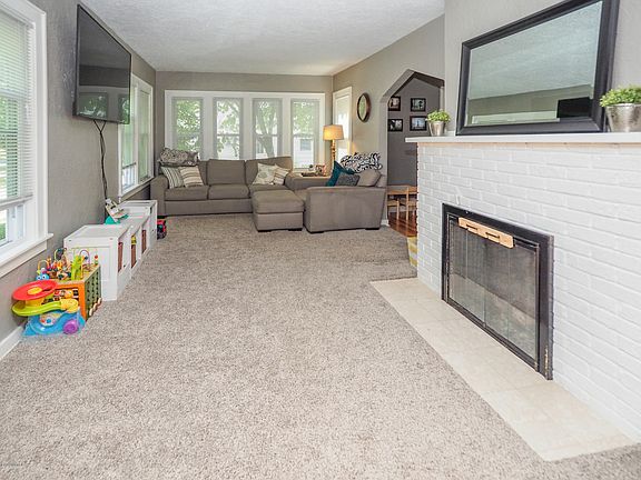 1316 Miles Ave-103-2