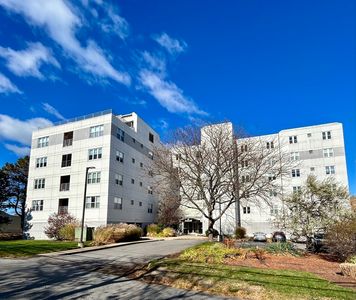 20 Rockland House Rd APT 104, Hull, MA, 02045