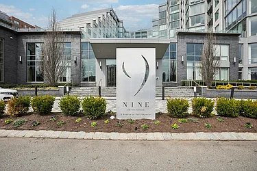 9 Avenue at Port Imperial #513 image 1 of 41