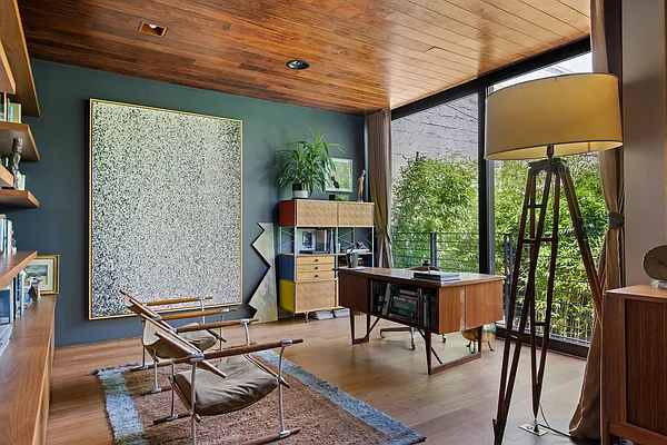 Rented by Compass | media 13