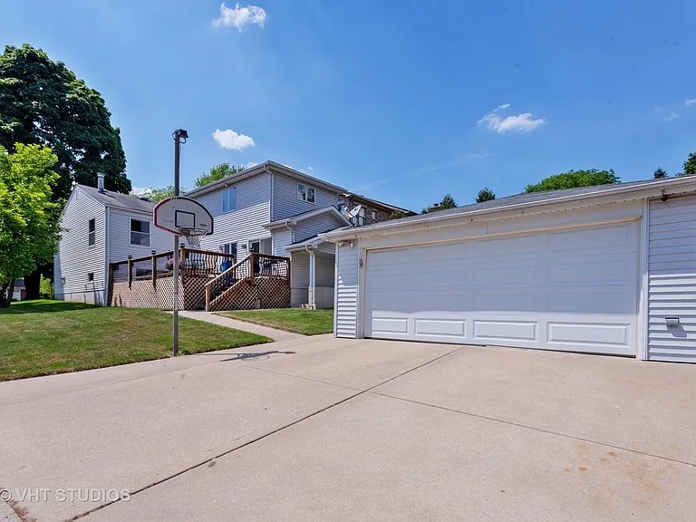 1 Arthur Ave — Photo 14