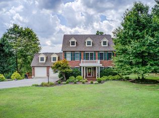 1060 Riverbend Dr, Rocky Mount, VA 24151