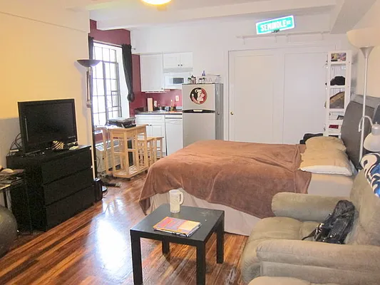 Rented by Chartwell Manhattan Realty | media 5