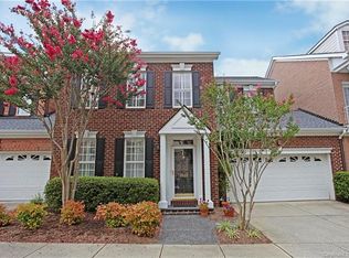 9009 Bonnie Briar Cir #1002, Charlotte, NC 28277