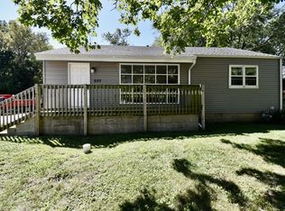 507 S Linden St, Normal, IL 61761