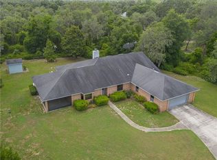 27 Magnolia Way, Geneva, FL 32732