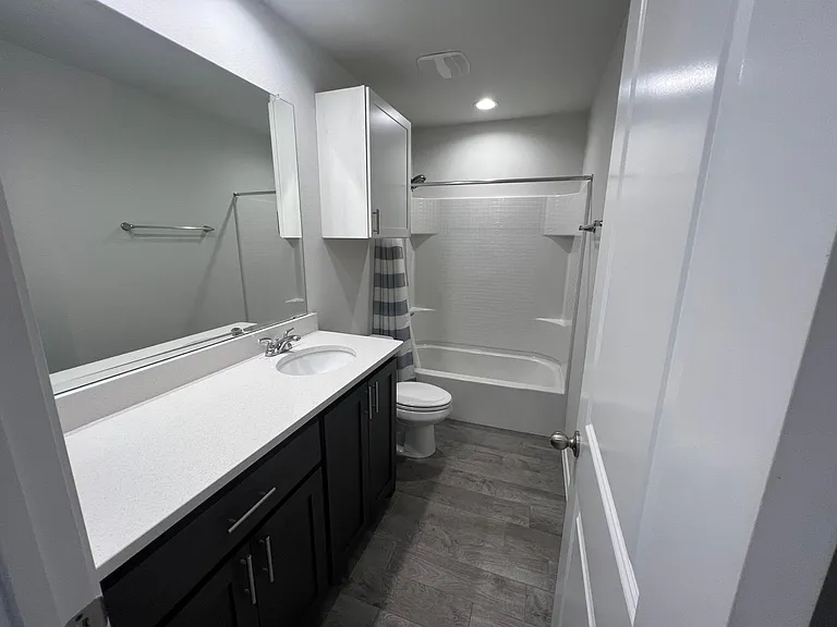 208 High Point Way — Photo 5