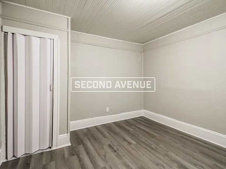 1522 W 22nd St — Photo 14