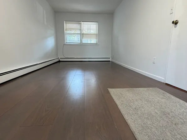 347 Quincy Ave #1, Bronx, NY 10465