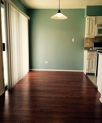 4th image of 471 Harrison Ct #471