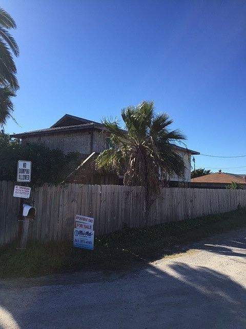 2nd image of 3734 Shore Dr