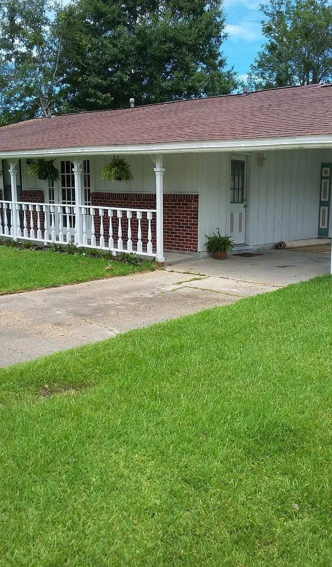 2 bed, 1200 sqft, $1,475 — Photo 1
