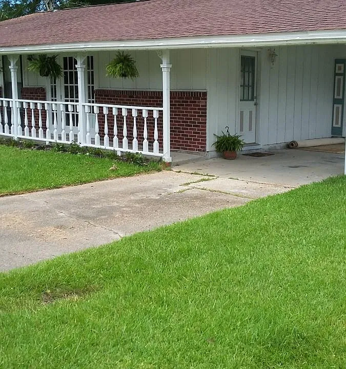 19 Linda Ln #HOUSE