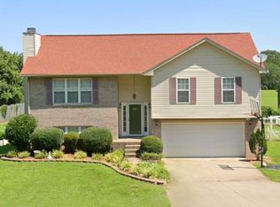 1297 Gip Manning Rd, Clarksville, TN 37042